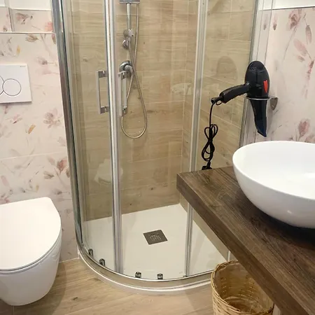 Gazelle בית הארחה